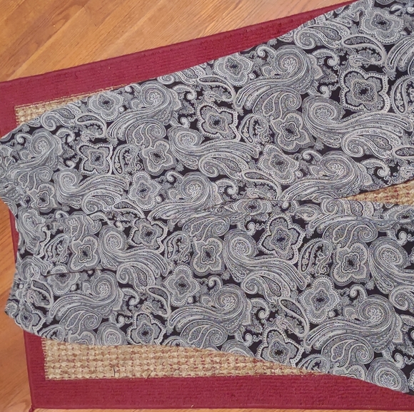 C est 1946 Black & White sheer Pants - Picture 6 of 6